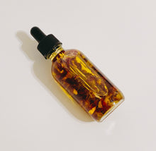 Load image into Gallery viewer, Rose Quarz Infused Body Oil
